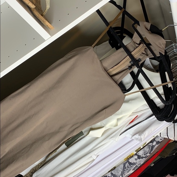 never worn midi dress - Picture 2 of 2